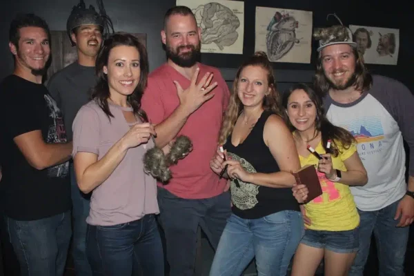 funs-happy-at-escape-room.jpg funs-happy-at-escape-room.jpg